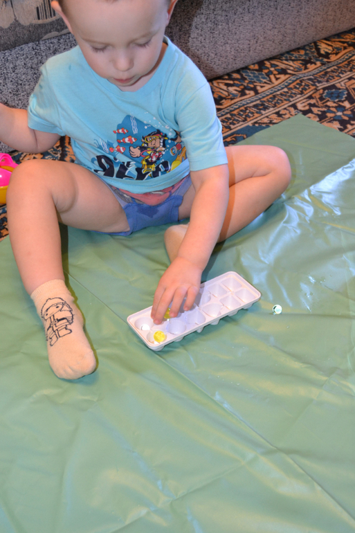 Наши развивающие занятия в 2 года