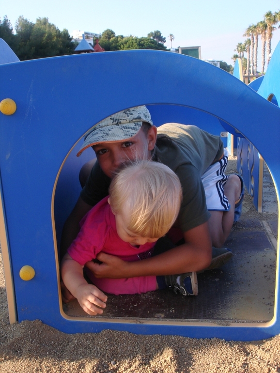 Испания. Майами Плая. Коста Дорада. Лето 2013 – Часть 1 – про дом, море, памперсы и еду;)