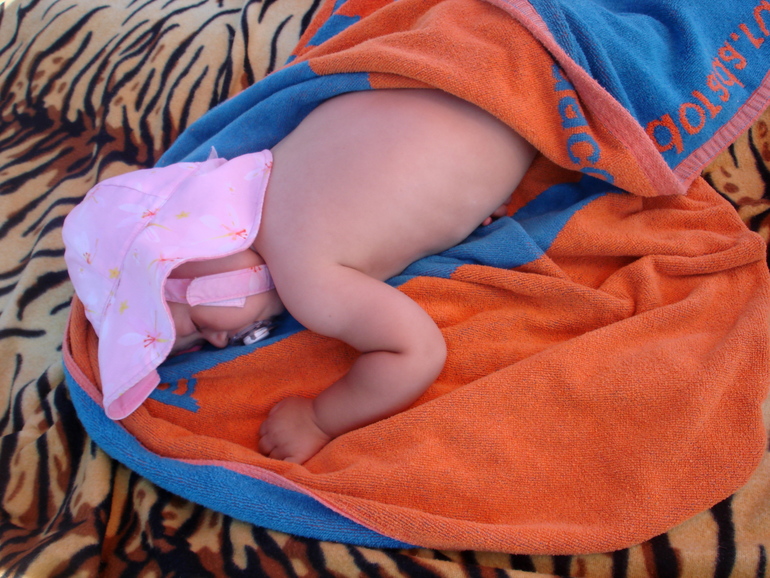 Испания. Майами Плая. Коста Дорада. Лето 2013 – Часть 1 – про дом, море, памперсы и еду;)