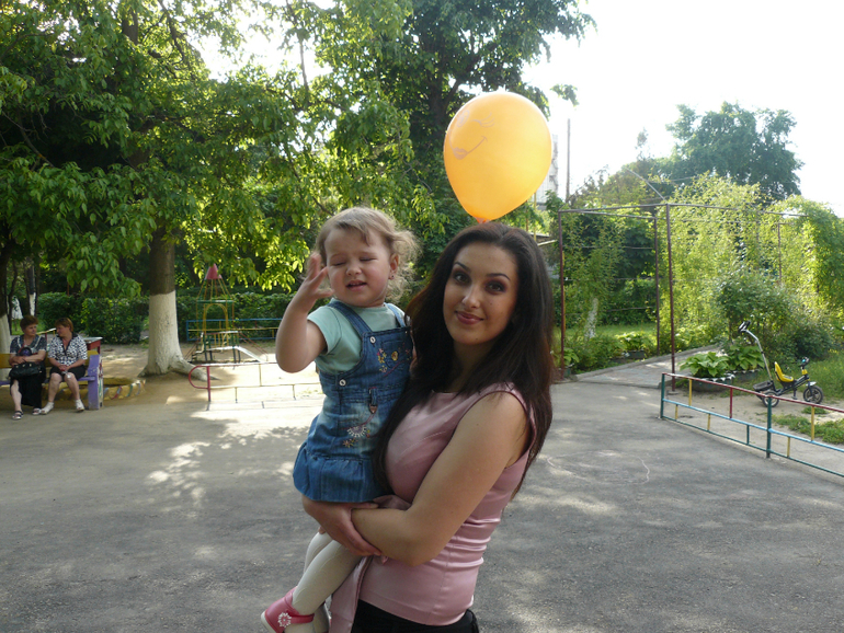 Ангелинка-вьіпускница)))