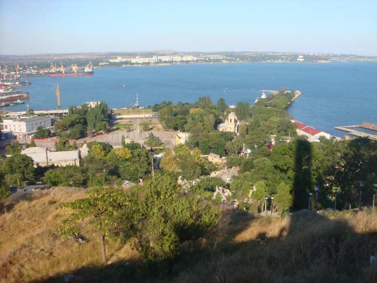 Первый раз увидела море в Крыму.