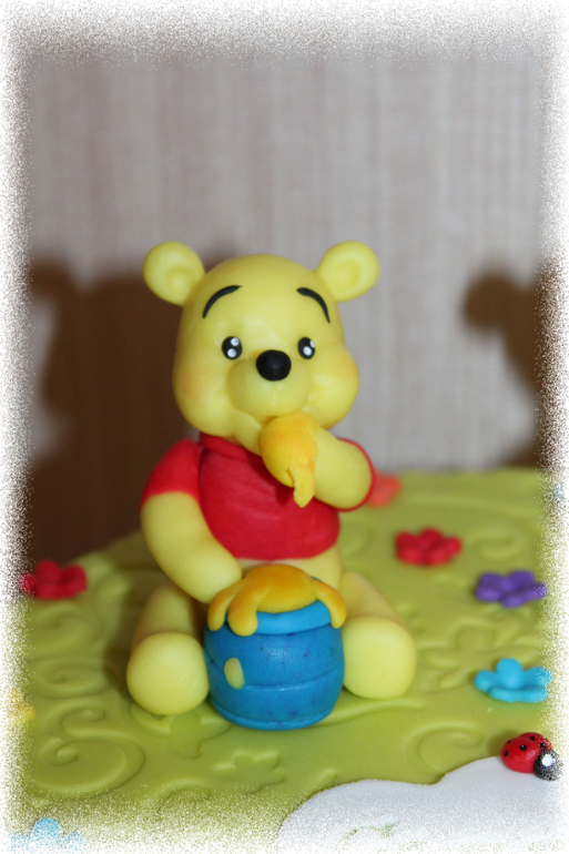 Малыши винни пух и тигра.