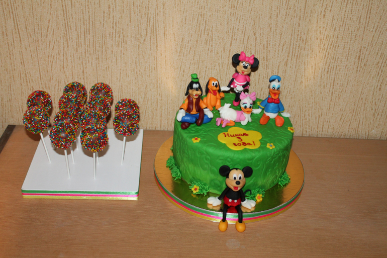 Клуб микки мауса.