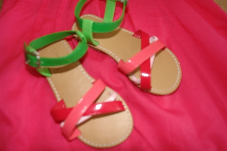 босоножки крейзи 8+ платье в подарок , цена 500 р