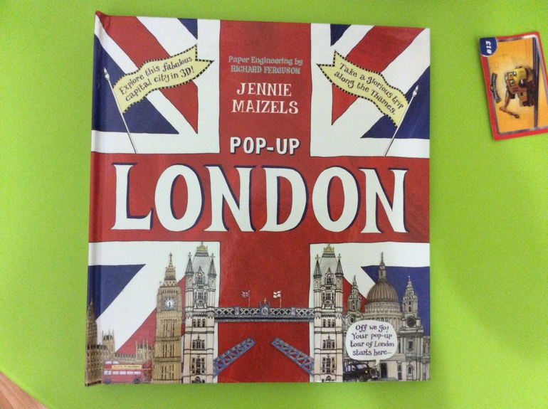 Наш настольный Лондон.