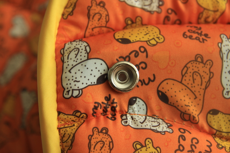 Чехлы из хлопка и плащёвки для детских стульчиков