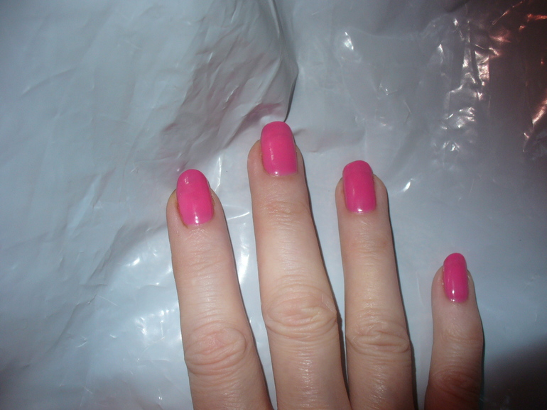 Приводим ноготочки в порядок.Москва