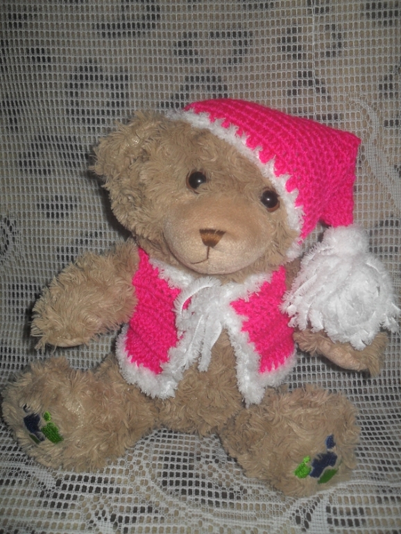 Одежда и шапочки для кукол