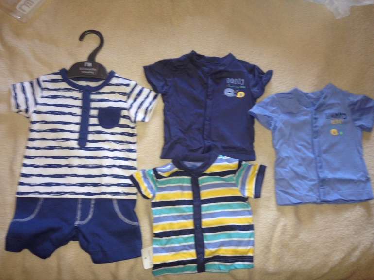 Первые покупочки для сына:)