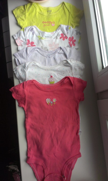 Пакет фирменных вещей на 9-12 мес. 1300р.  Обувь.