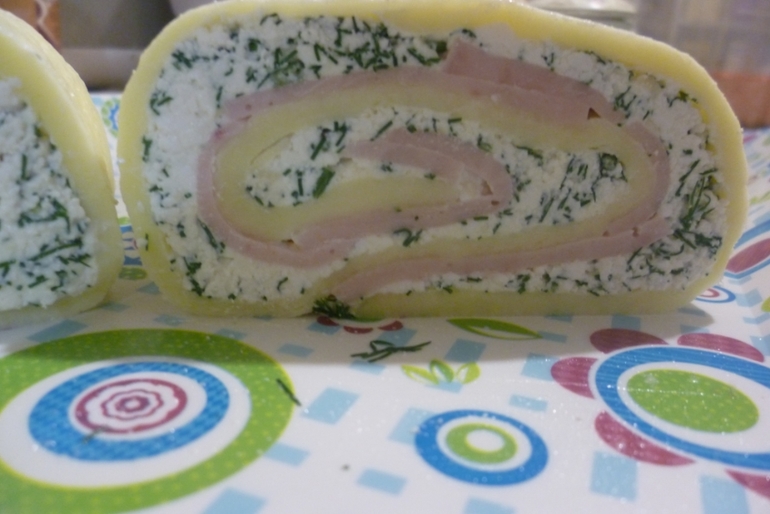 Сырный рулетик