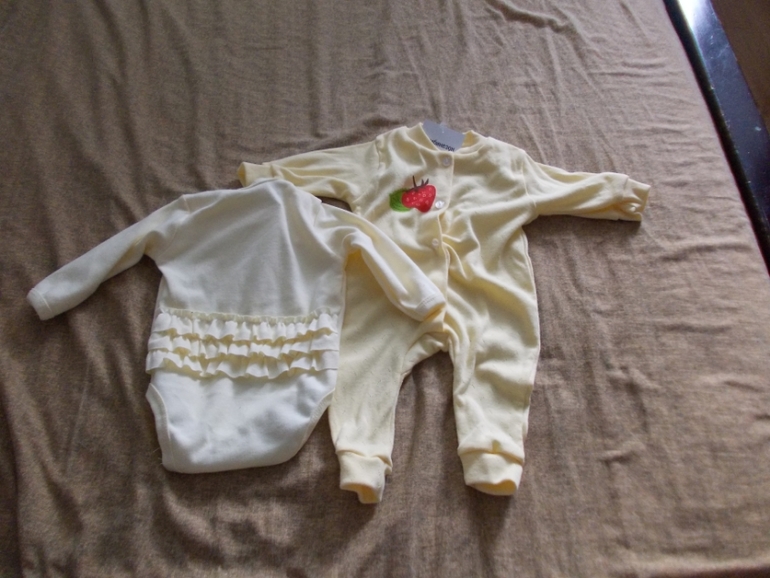 Мои первые покупки и вязалки для дочурки)))