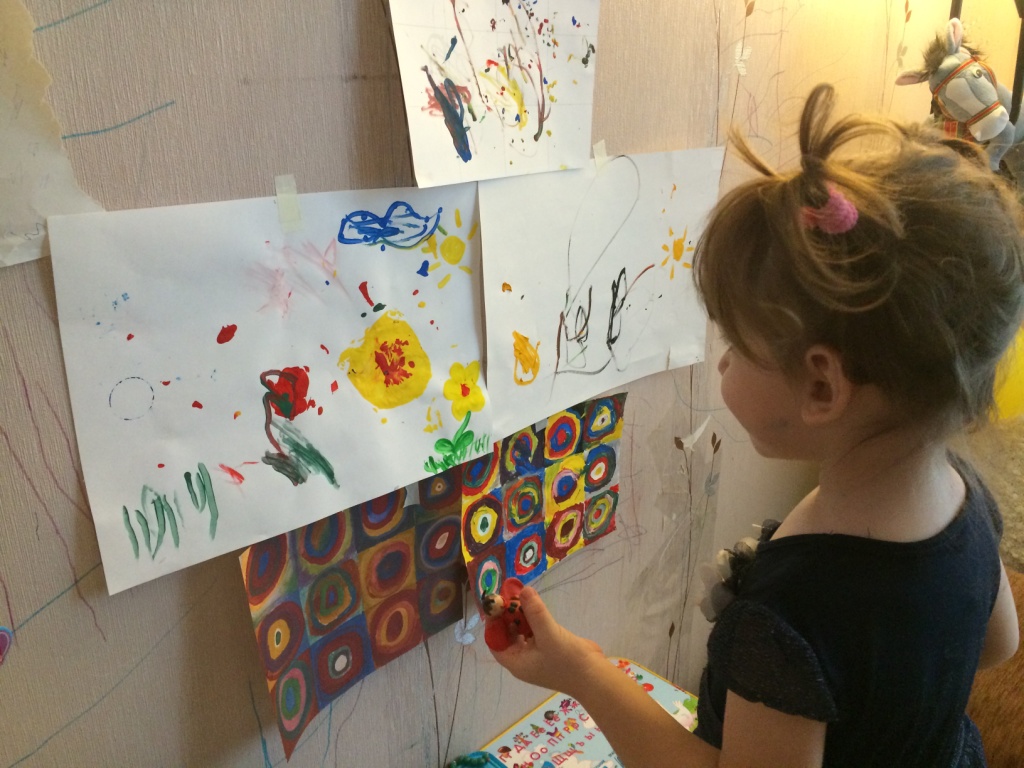 Художка. Рисуем ватными палочками.