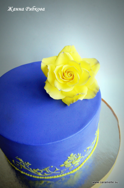Торт с розой для девушки)))