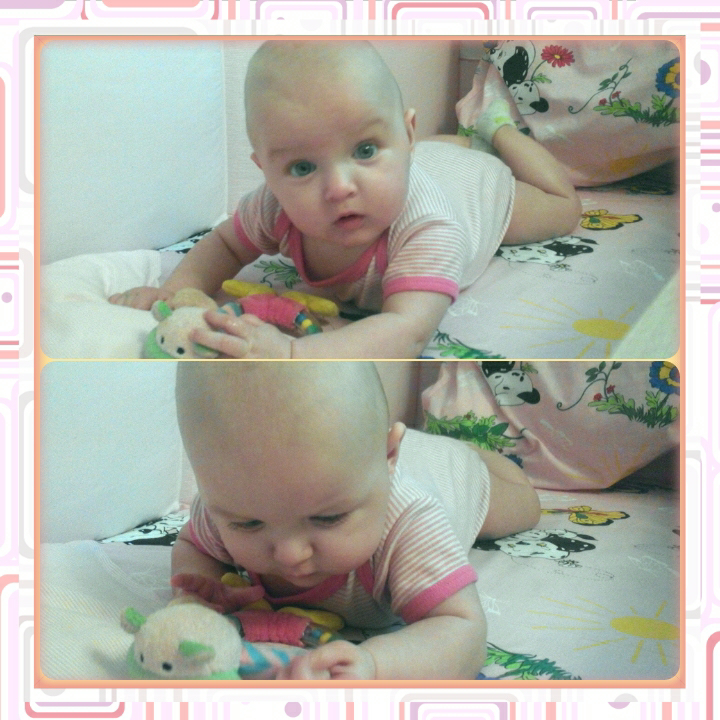 вот и пол годика горошкам...хотя уже совсем и не горошки)))