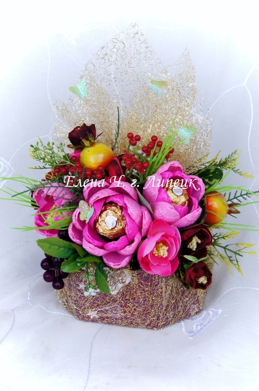 Пару букетиков от меня