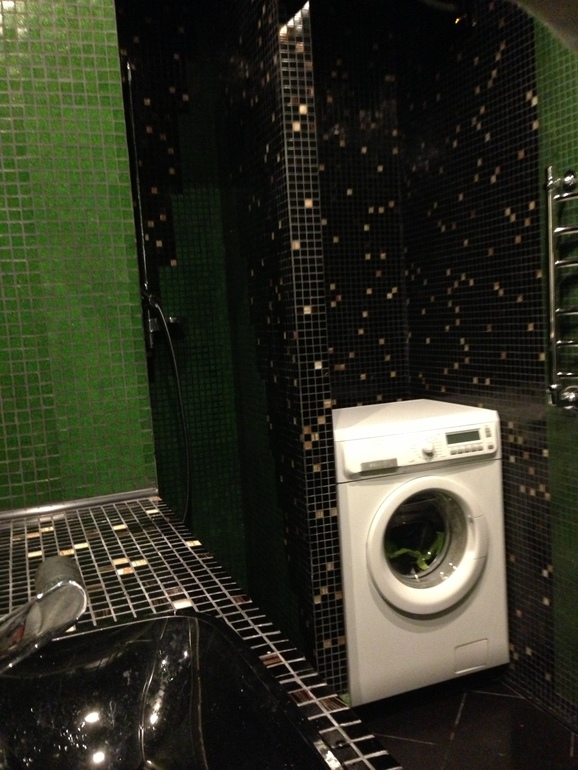 Решилась...)) показать наш ремонт. Ванна и туалет.