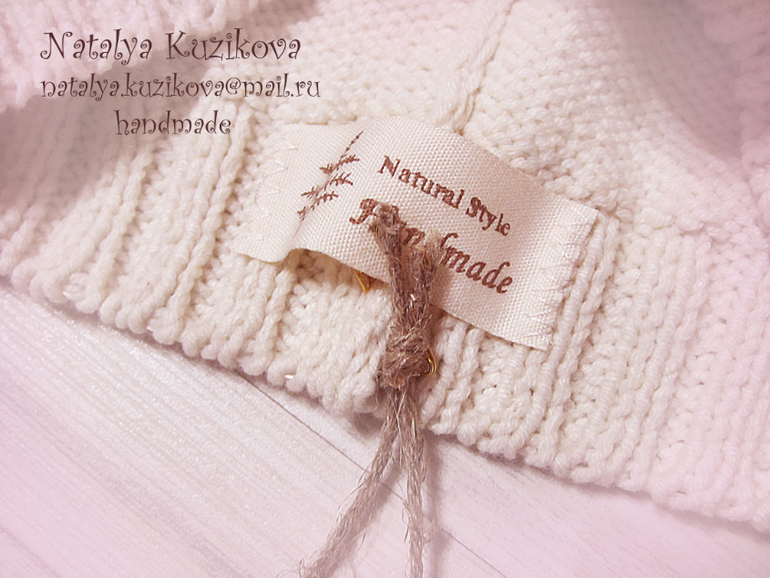 Молочная шапочка с бантиком