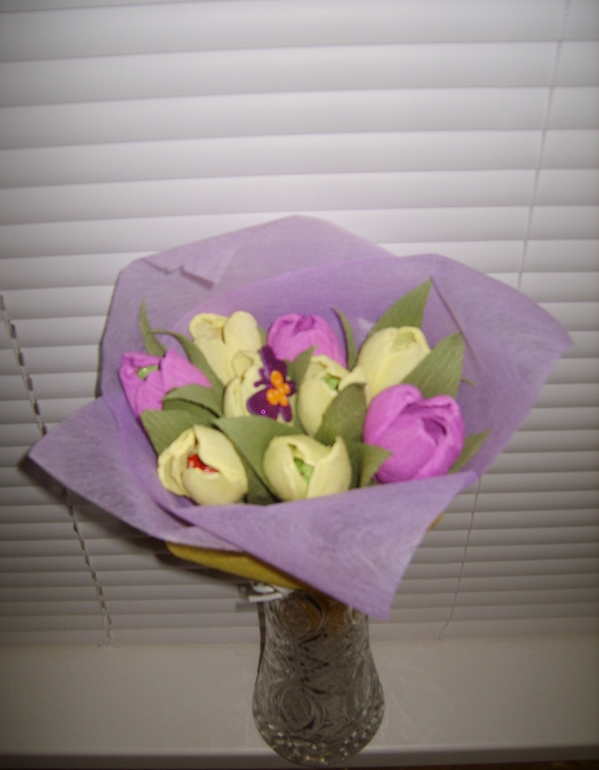 Сладкие букеты из конфет, Ручная Работа. Цены от 500 рублей