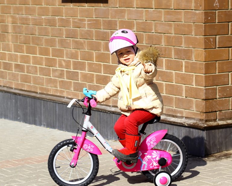 Апрель - готовь сани))