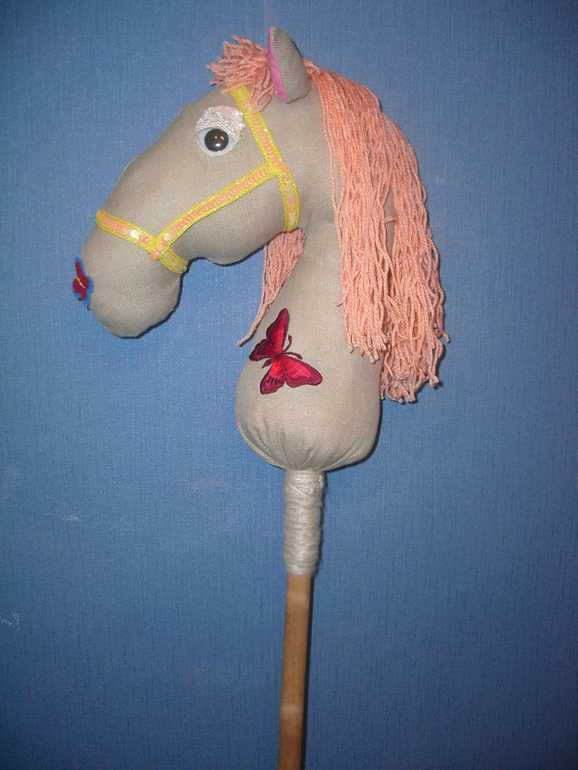 У нашего коня появилась подружка)