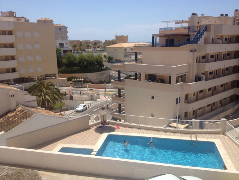 Сдаю апартаменты в Испании за месяц сентябрь 1000 евро (2 спальни)