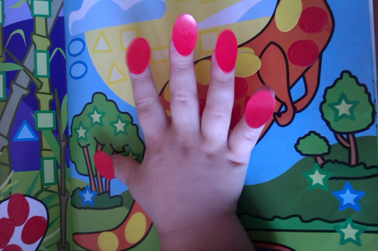 Любимая книжка мазайка с наклейками!!!