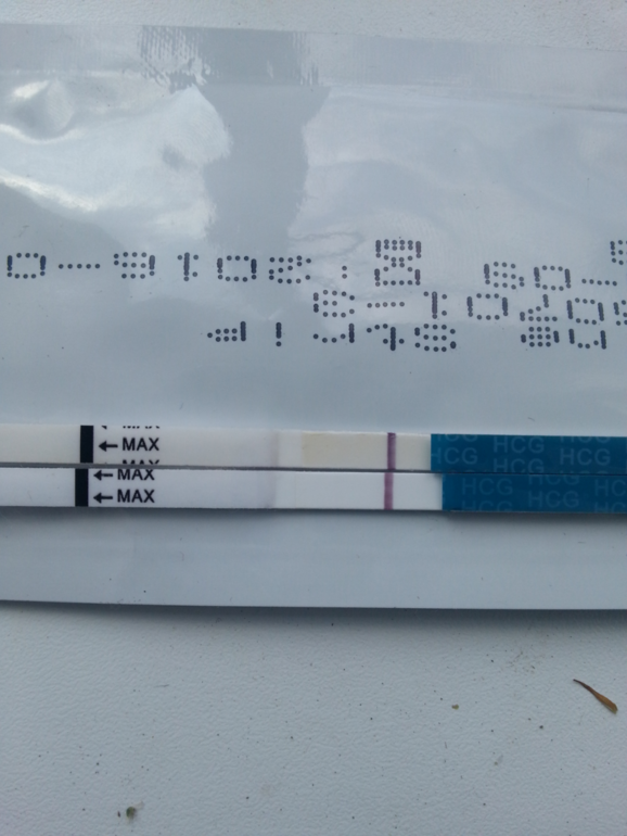 Девочки это реагент или?