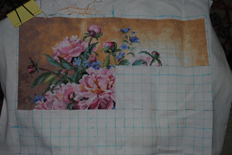 Еще один Раунд Робин: Пионы и Колокольчики!