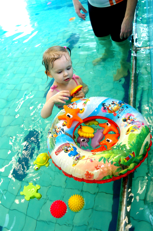 Бассейн-как раннее развитие.