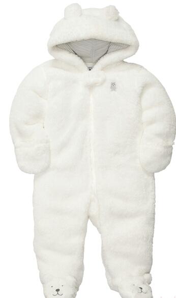 Какой комбинезон выбрать (carters или h&m)?