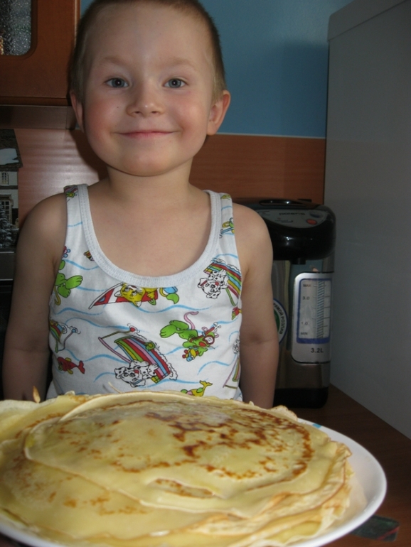 А мы вчера блинами баловались=)