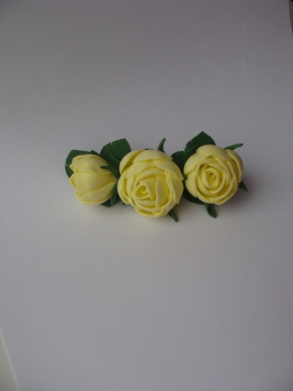 Мои первые цветочки из фоамирана