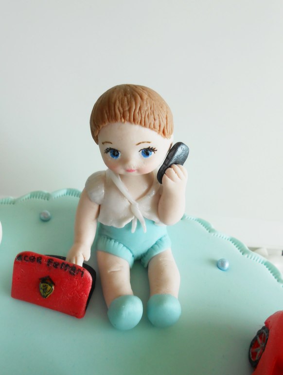 Тортик для современного малыша.