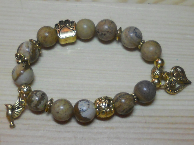 Натворилось...