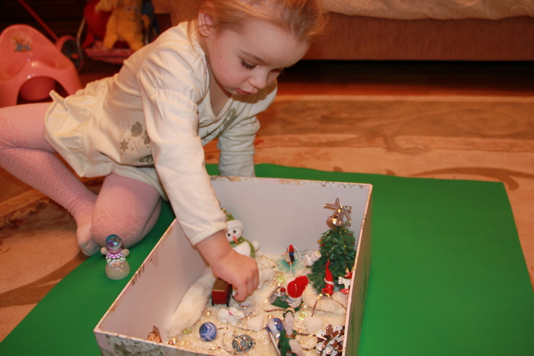 Зимняя сенсорная коробочка