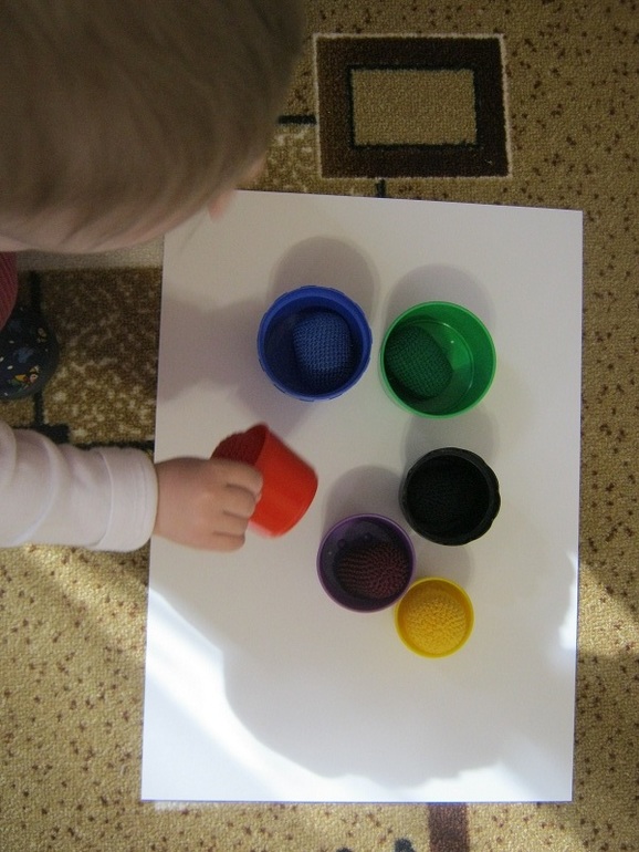 Разноцветные цилиндры