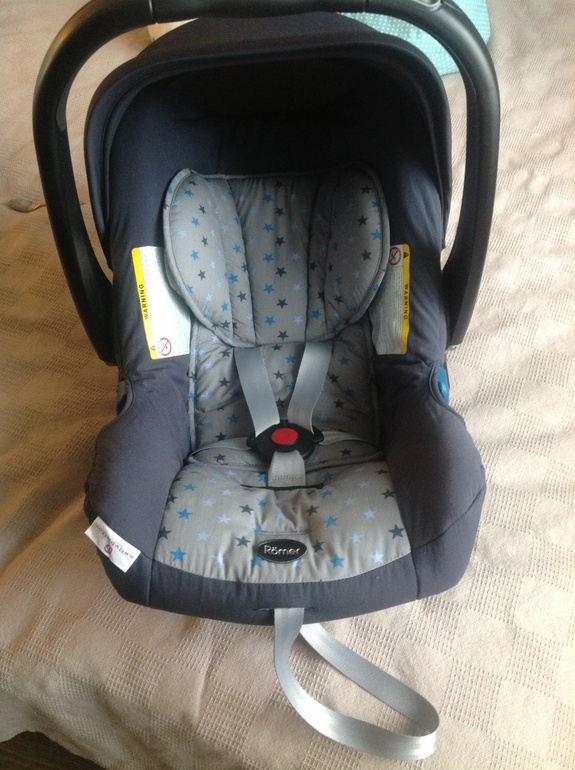 Продаю Romer Baby-Safe plus II + база isofix
