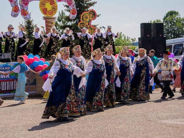Никола Вешний.