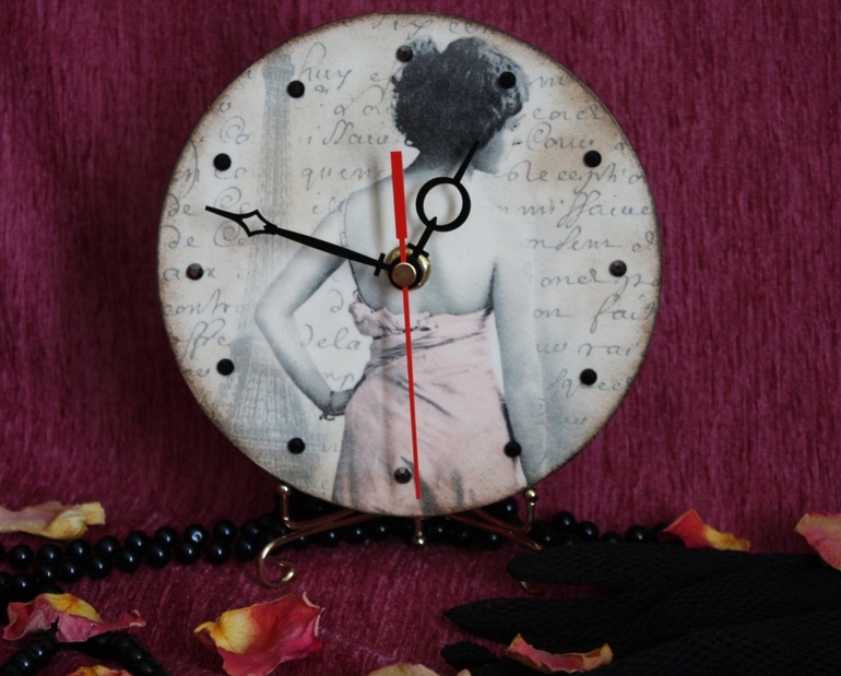 "Из Парижа с любовью"