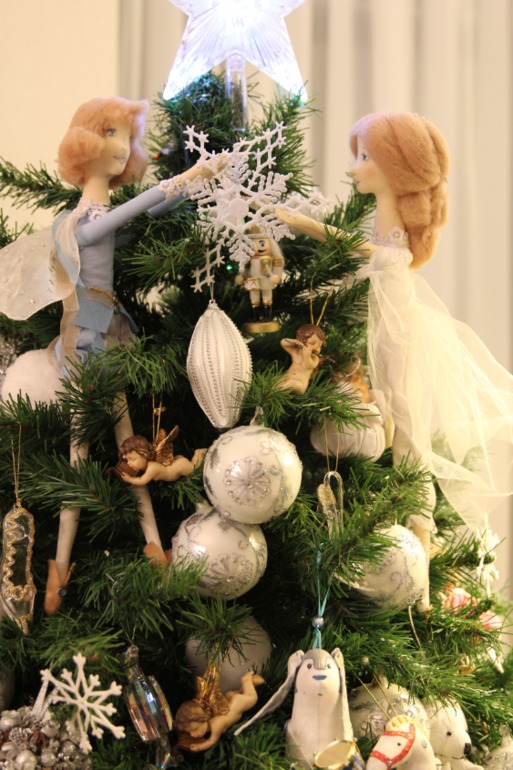 новый год к нам мчится...