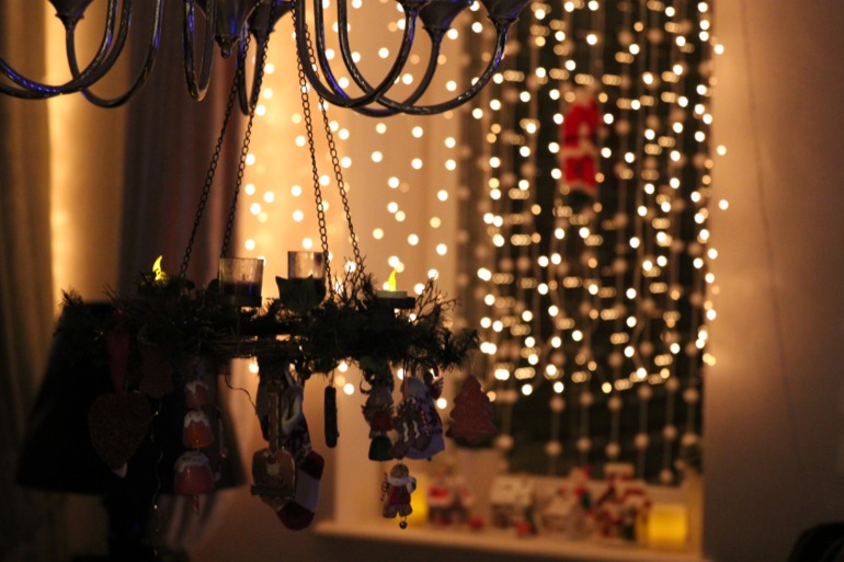 новый год к нам мчится...