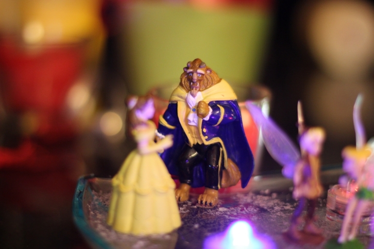 мама полезла в морозилку....