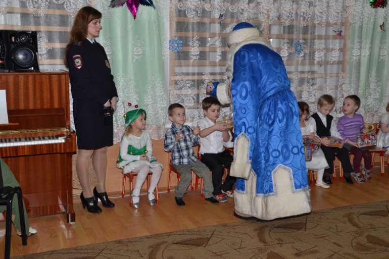 Новогодний праздник. Часть 2.