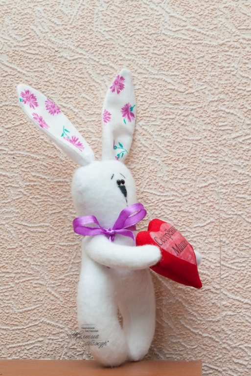 Зайка- сплюша.