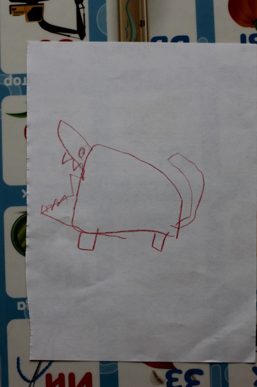 Андрей рисует