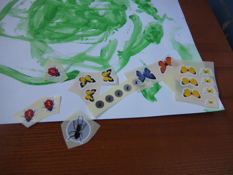 Рисование акварелью + аппликация