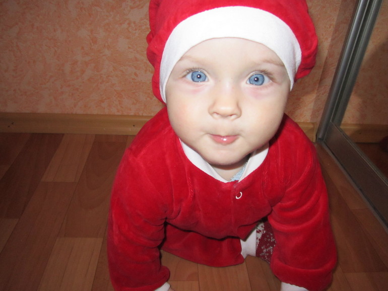 С опозданием наш юный Санта