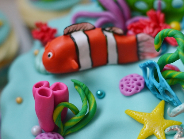 Торт морской и каапкейки к нему)))