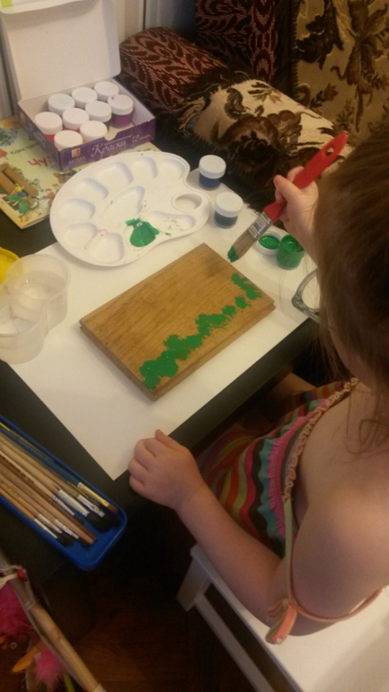 Рисунок по дереву!